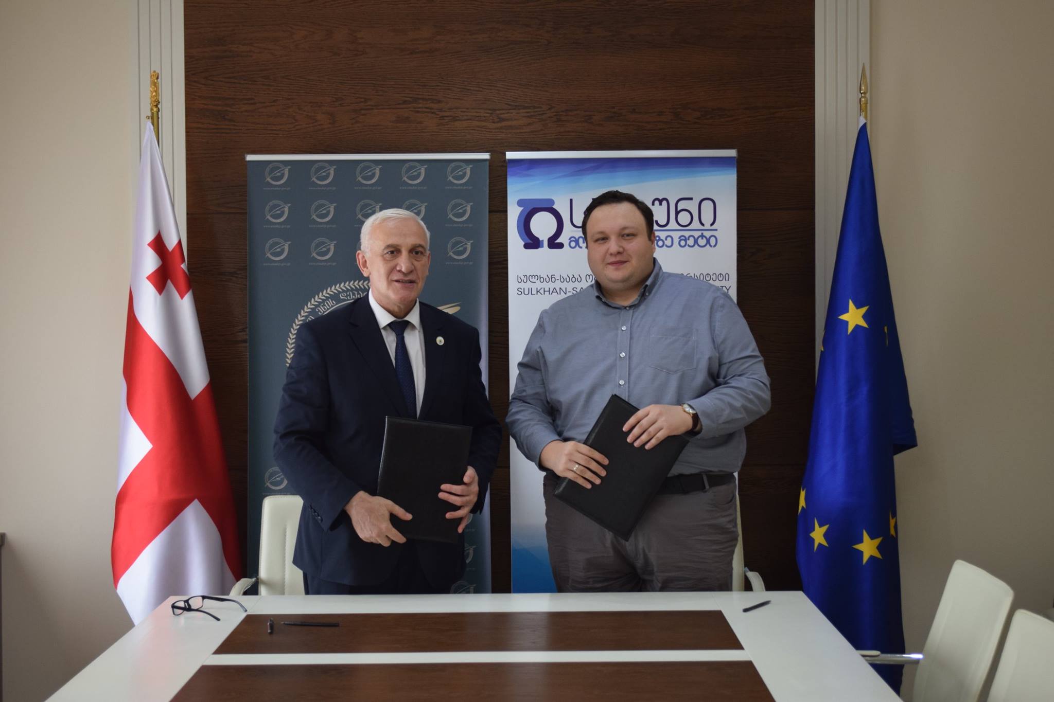 სახელმწიფო ენის დეპარტამენტსა და სულხან-საბა ორბელიანის უნივერსიტეტს შორის თანამშრომლობის მემორანდუმ