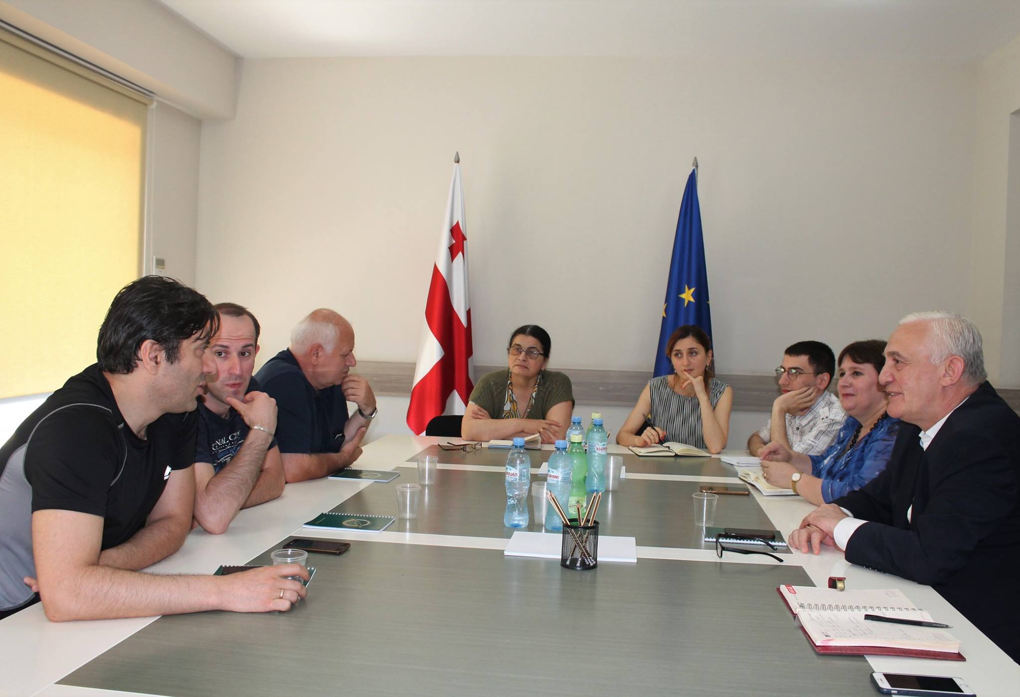 შეხვედრა სუმოს ქომაგთა კლუბთან