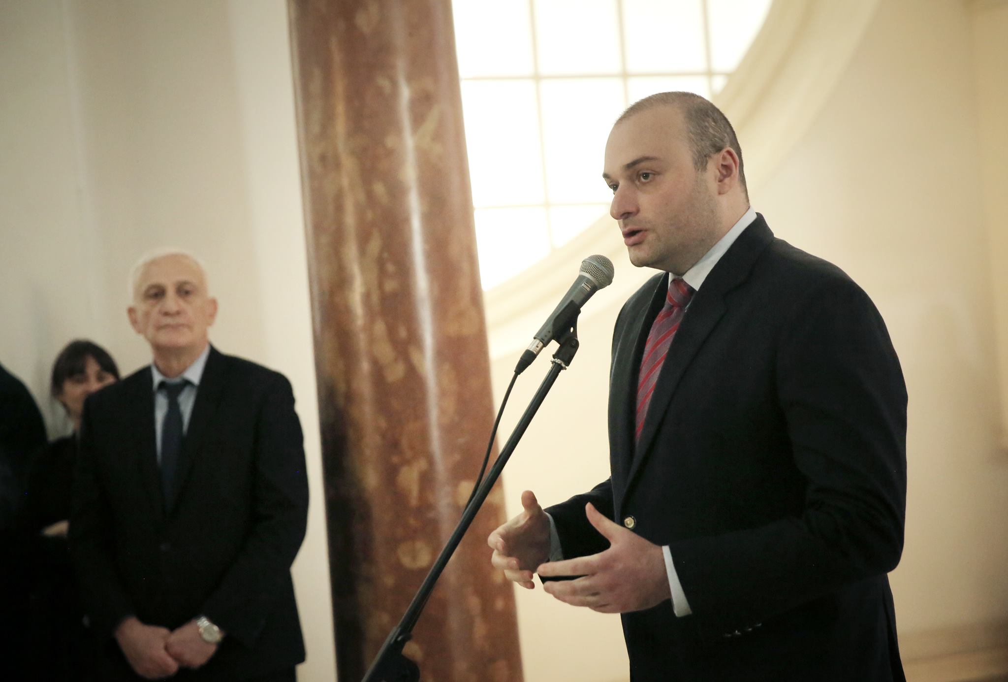 საქართველოს პრემიერ-მინისტრი დედაენის დღისადმი მიძღვნილი კვირეულის გახსნას დაესწრო ... 