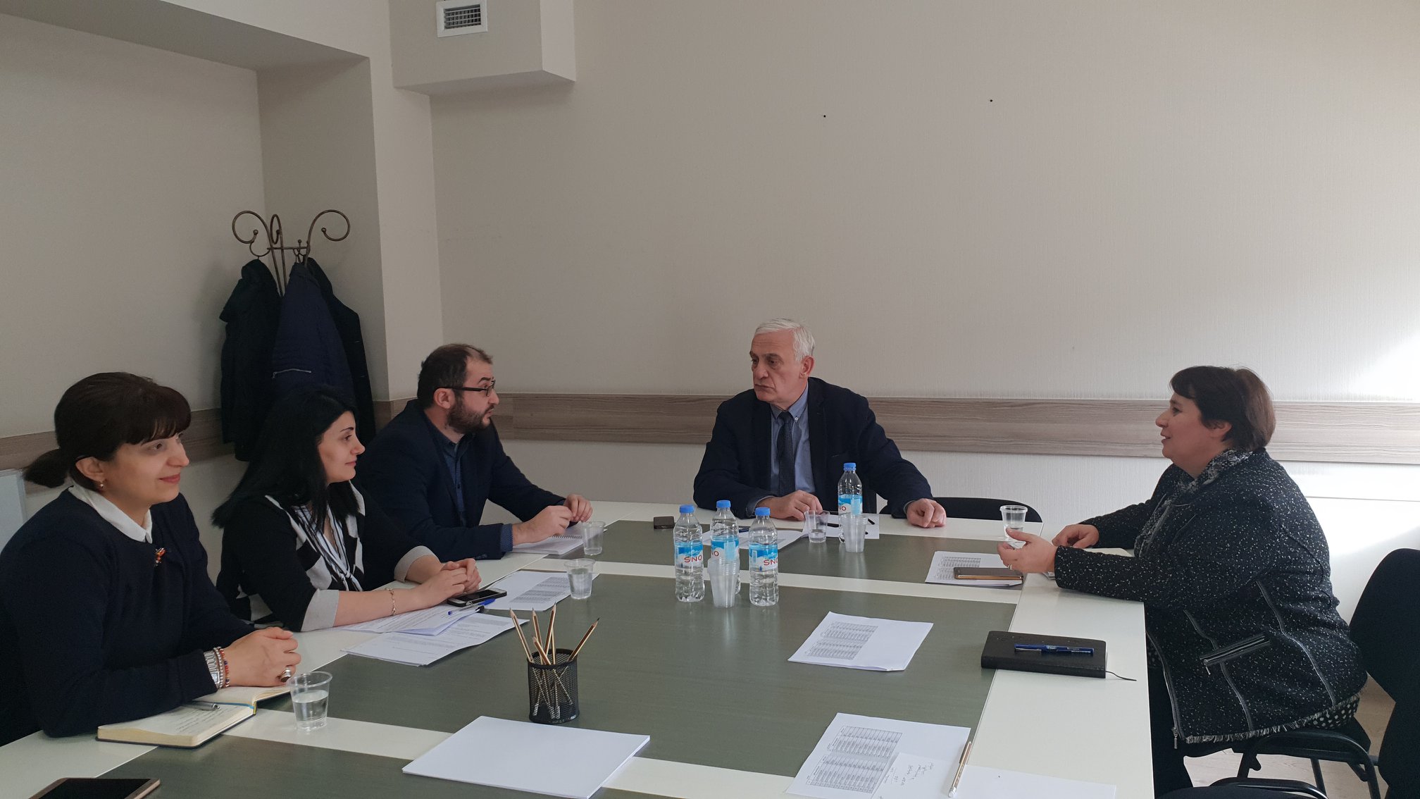 შეხვედრა საჯარო რეესტრის ეროვნული სააგენტოს სამისამართო სამსახურისა და სივრცითი ინ ... 